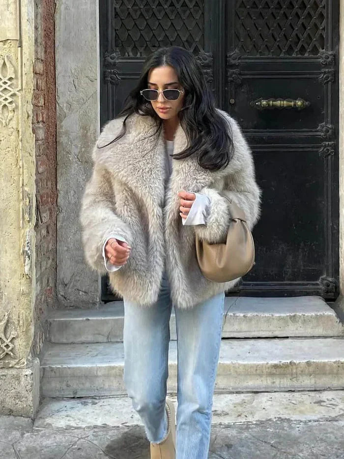 Mia|Veste en fourrure de luxe